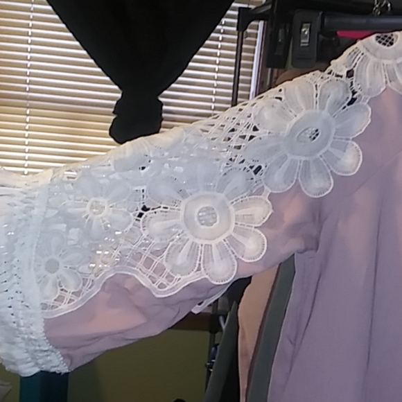 Dress - Picture 3 of 4